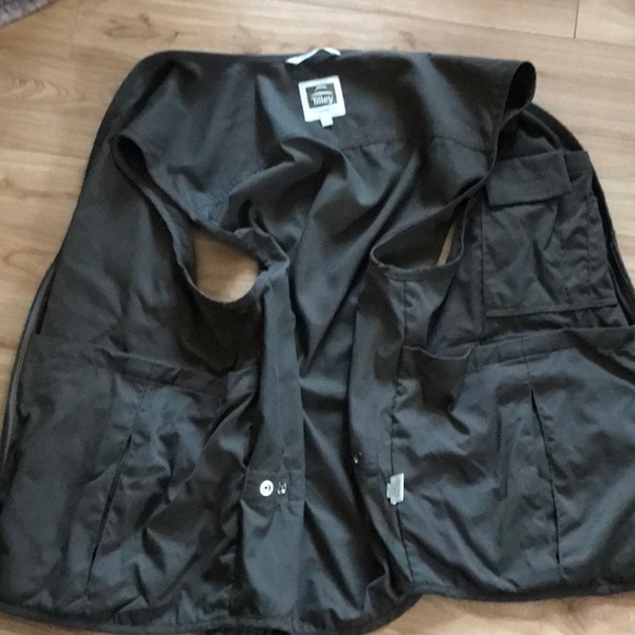 Tilley utility vest - Picture 5 of 6